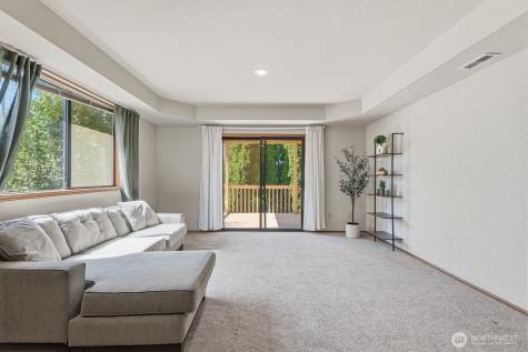 7247 NE 150th Street Kenmore WA 98028