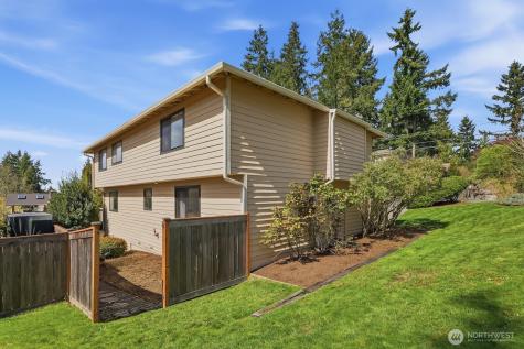 7247 NE 150th Street Kenmore WA 98028