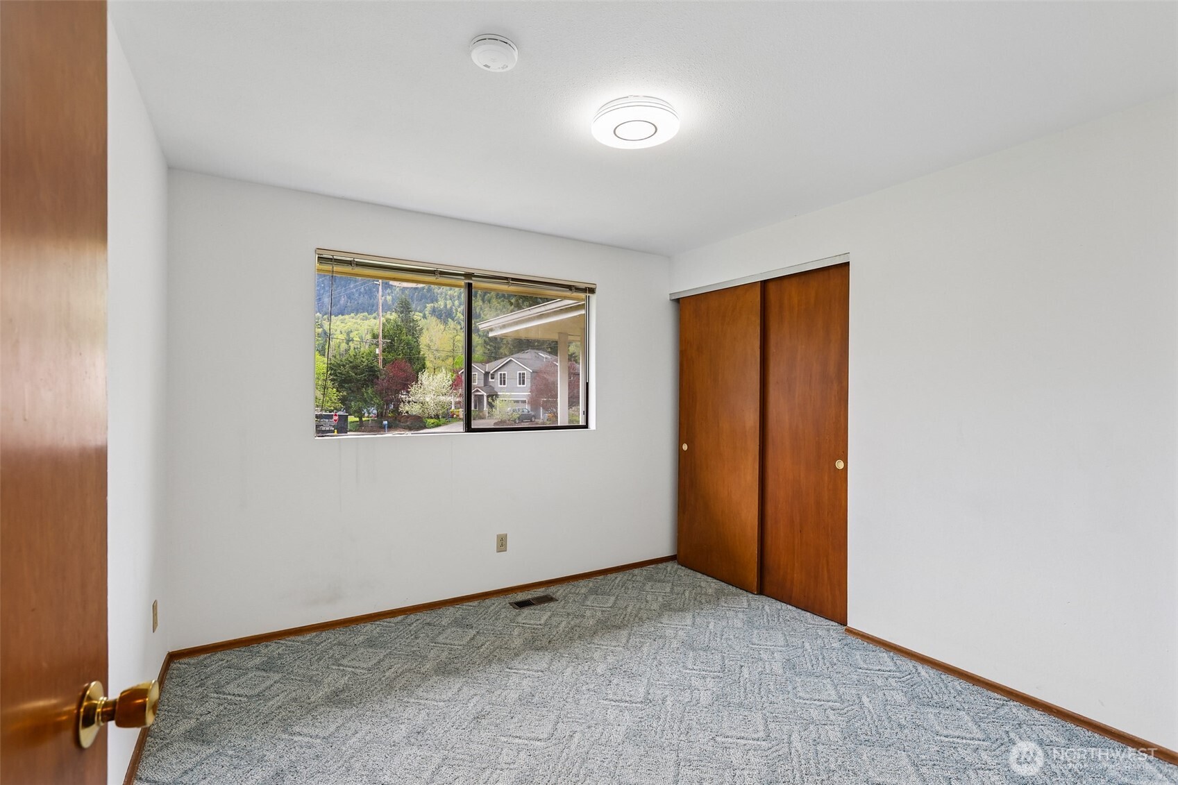 620 SE Kramer Place Issaquah WA 98027