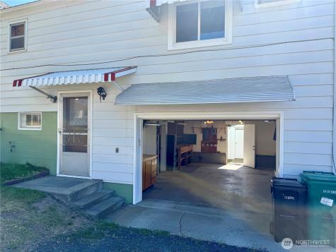 216 NW Cole Avenue Wilbur WA 99185