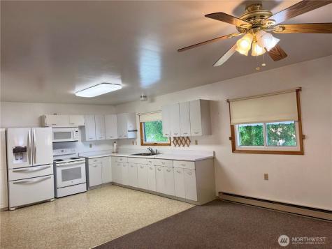 216 NW Cole Avenue Wilbur WA 99185