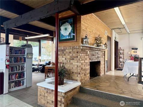 11622 Silver Lake Road Everett WA 98208