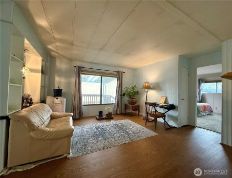 11622 Silver Lake Road Everett WA 98208