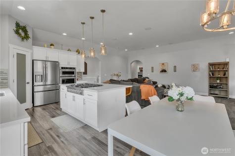 106 Whitmore Court Buckley WA 98321