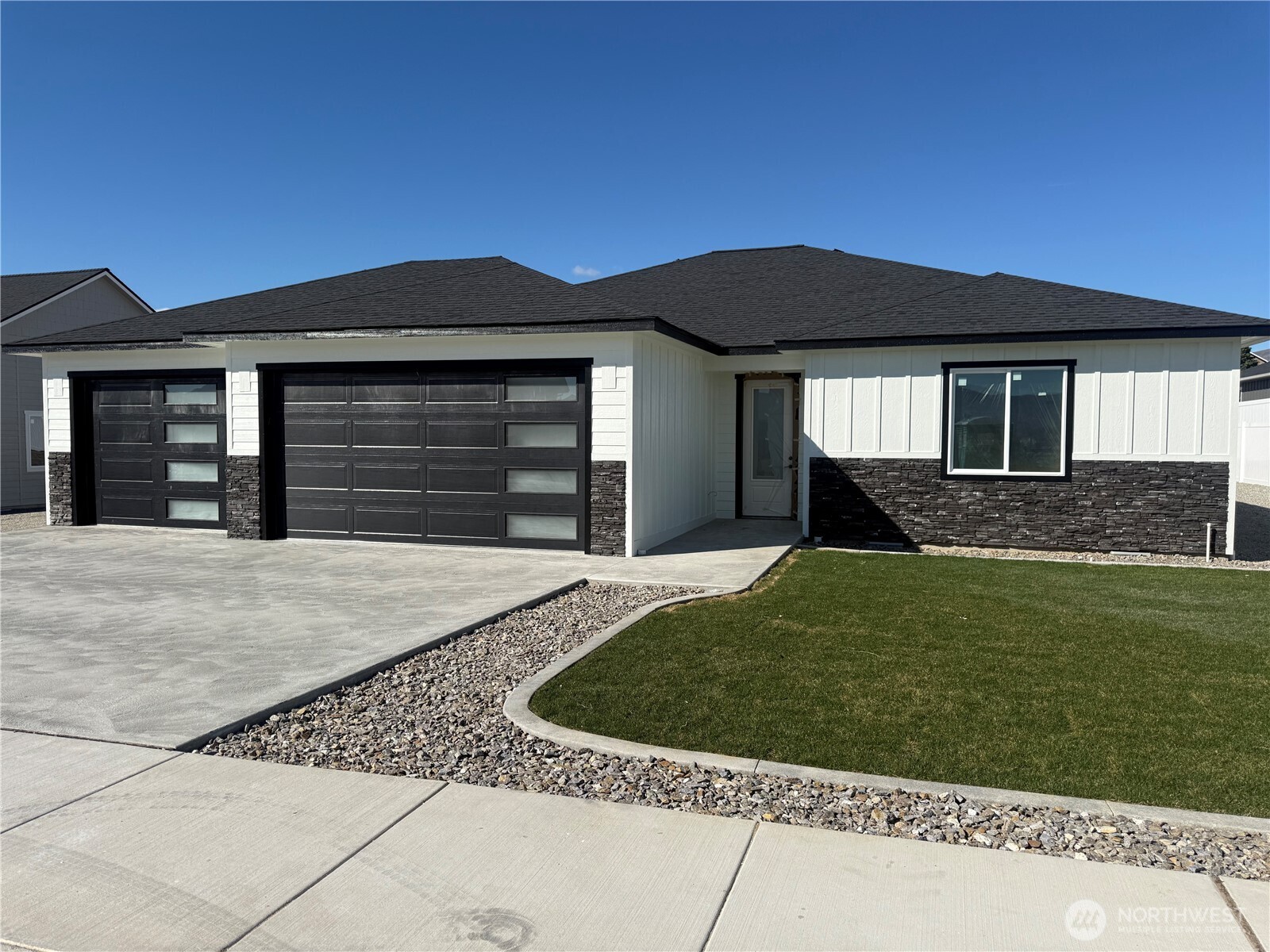 881 NE Conner Court East Wenatchee WA 98802