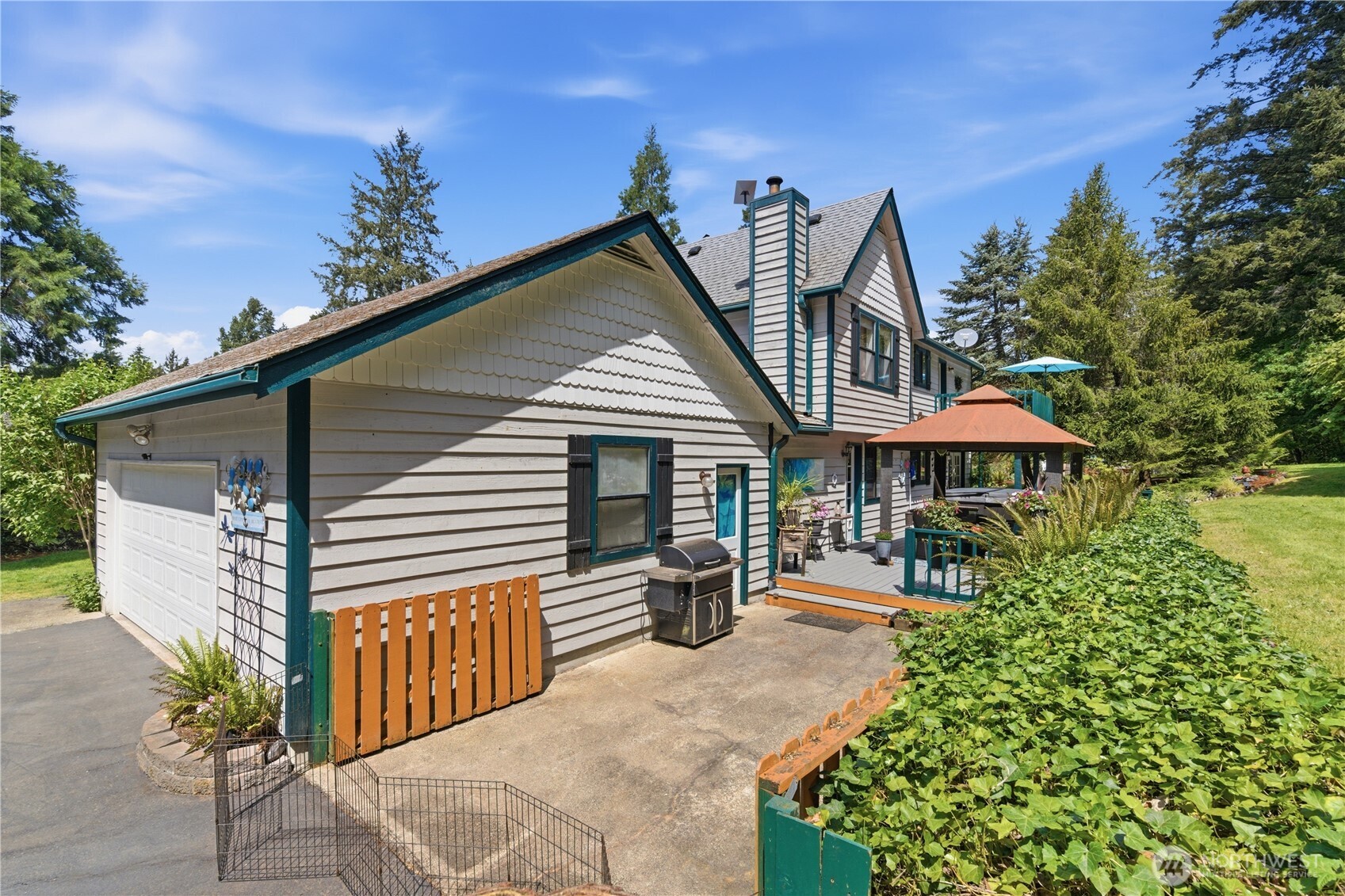 15257 Bandix Road SE Olalla WA 98359