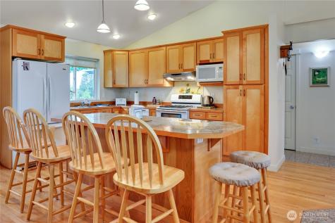 2560 NE William E Sutton Road Bremerton WA 98311