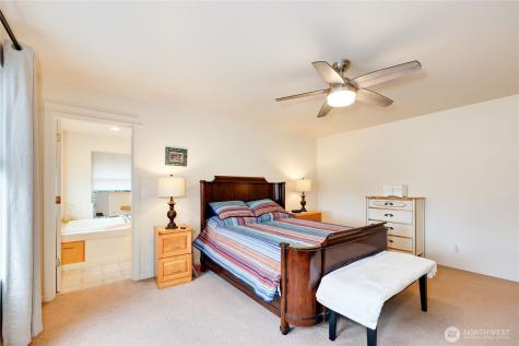 2560 NE William E Sutton Road Bremerton WA 98311