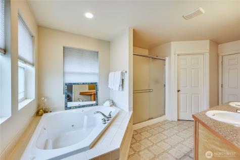 2560 NE William E Sutton Road Bremerton WA 98311
