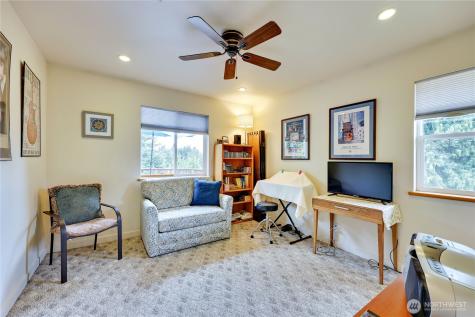 2560 NE William E Sutton Road Bremerton WA 98311