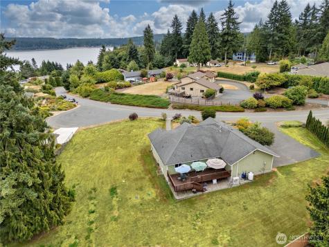2560 NE William E Sutton Road Bremerton WA 98311