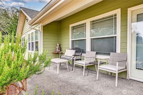 2560 NE William E Sutton Road Bremerton WA 98311