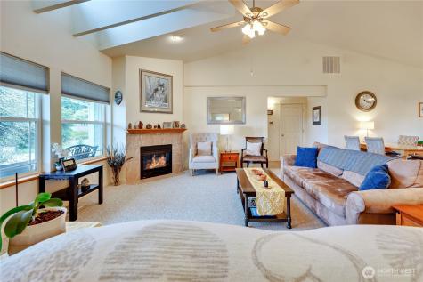 2560 NE William E Sutton Road Bremerton WA 98311
