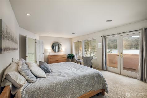 17714 Kingfisher Cove Lane Mount Vernon WA 98274