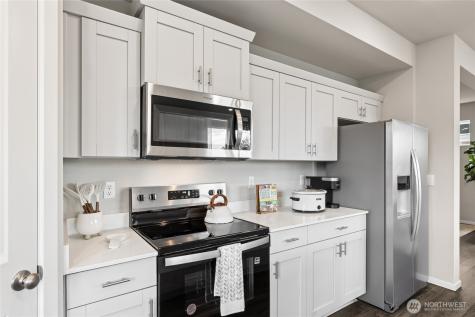 7818 286th Place NW Stanwood WA 98292