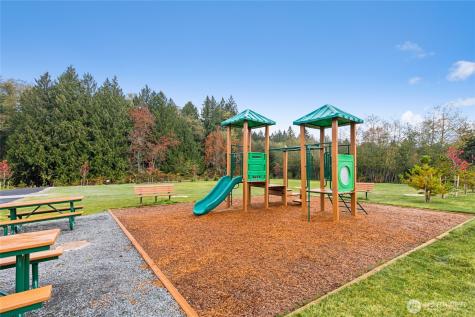 7818 286th Place NW Stanwood WA 98292