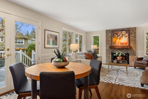 2524 225th Place NE Sammamish WA 98074