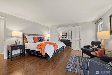 2524 225th Place NE Sammamish WA 98074