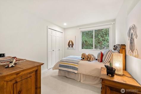 2524 225th Place NE Sammamish WA 98074
