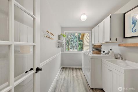2524 225th Place NE Sammamish WA 98074