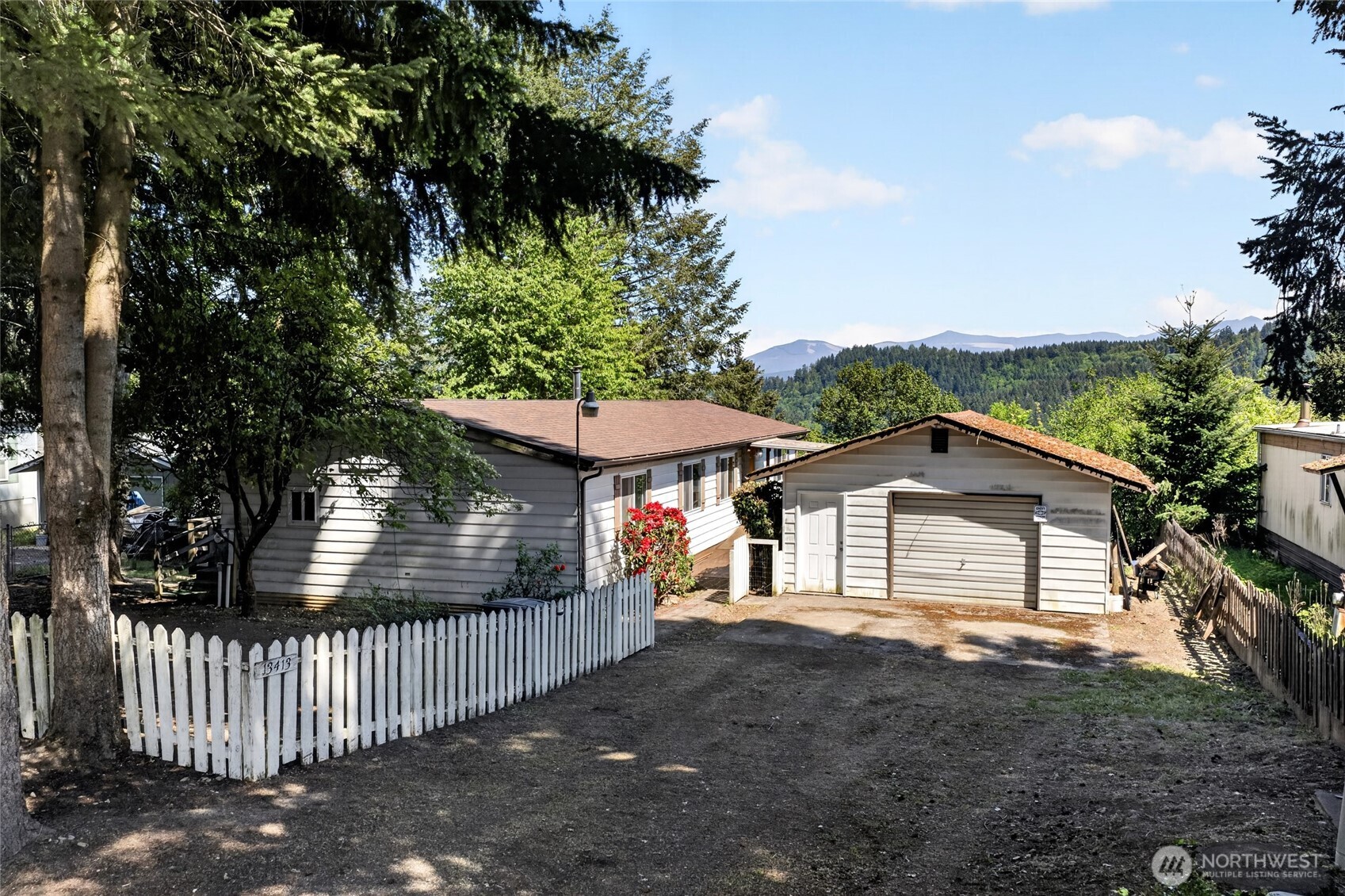 13413 Cedar Cir E Bonney Lake WA 98391