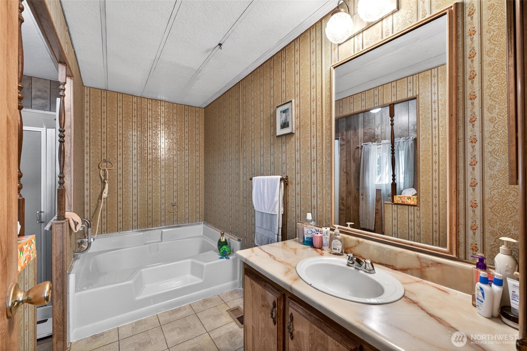 13413 Cedar Cir E Bonney Lake WA 98391