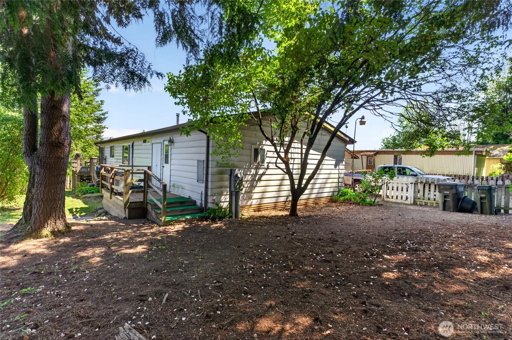 13413 Cedar Cir E Bonney Lake WA 98391