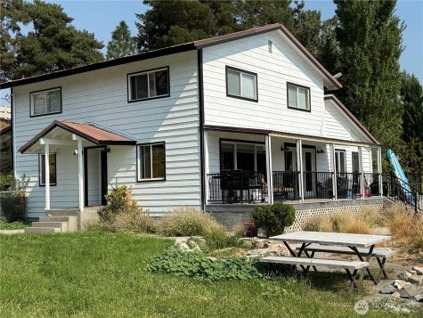 171 Sunset Drive W Brewster WA 98811