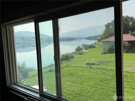 171 Sunset Drive W Brewster WA 98811