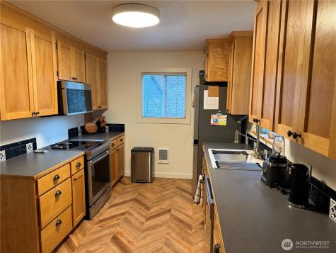 171 Sunset Drive W Brewster WA 98811