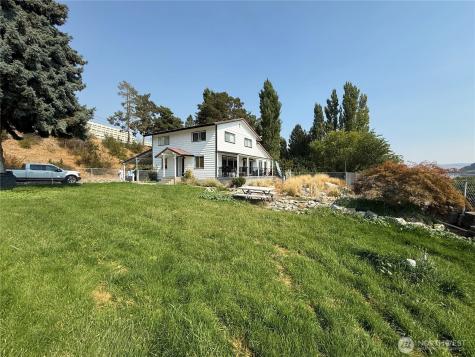 171 Sunset Drive W Brewster WA 98811