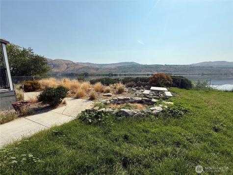 171 Sunset Drive W Brewster WA 98811