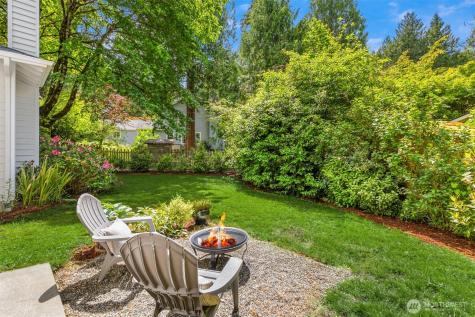 8980 Bay Street NE Bainbridge Island WA 98110