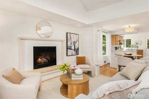 8980 Bay Street NE Bainbridge Island WA 98110