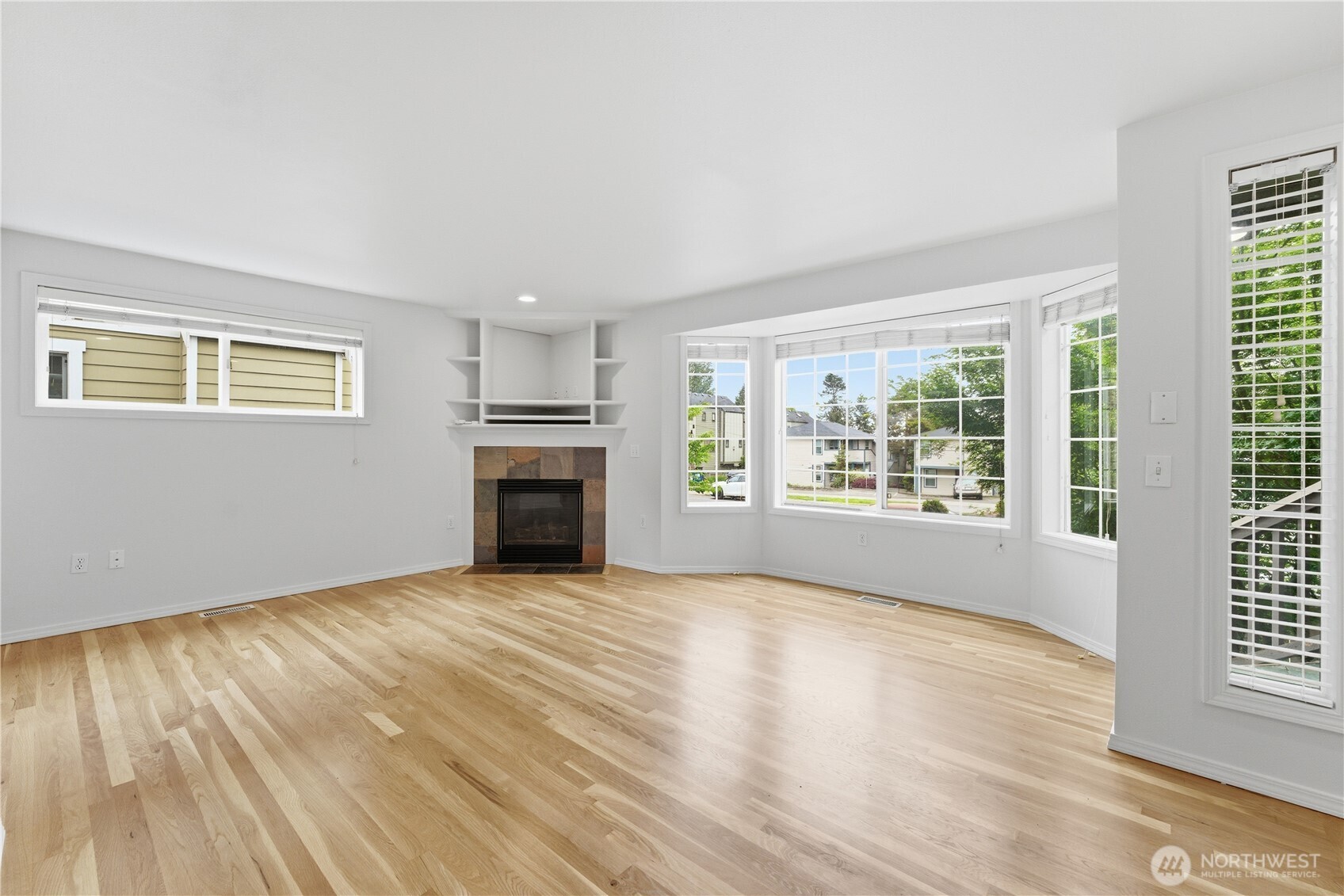 11732 Greenwood Avenue N Seattle WA 98133