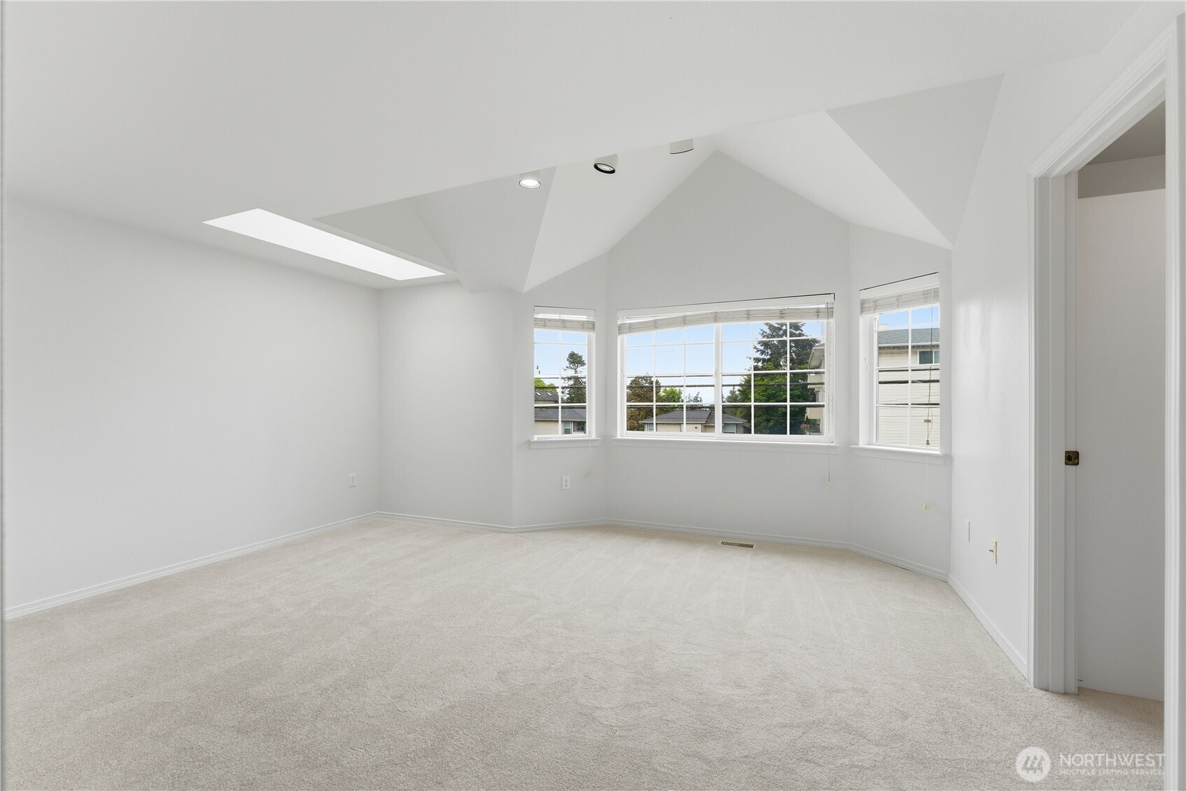 11732 Greenwood Avenue N Seattle WA 98133