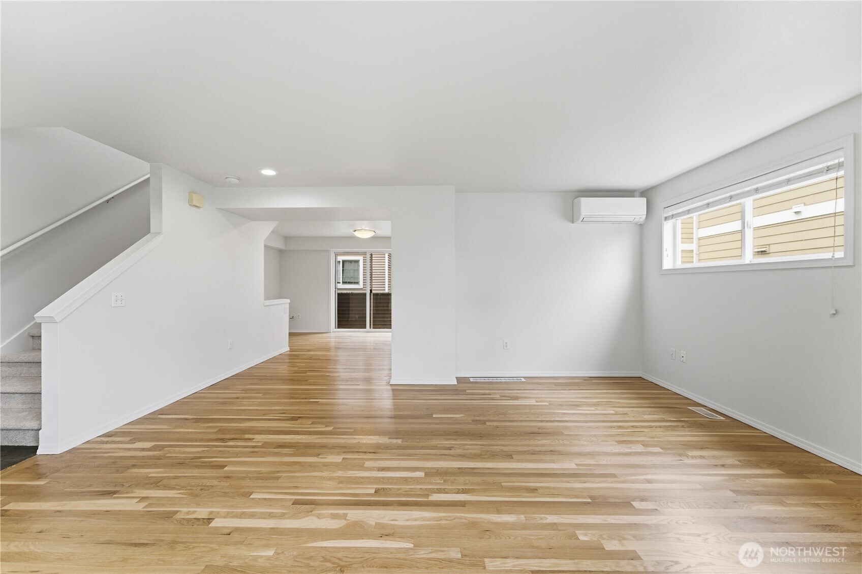 11732 Greenwood Avenue N Seattle WA 98133