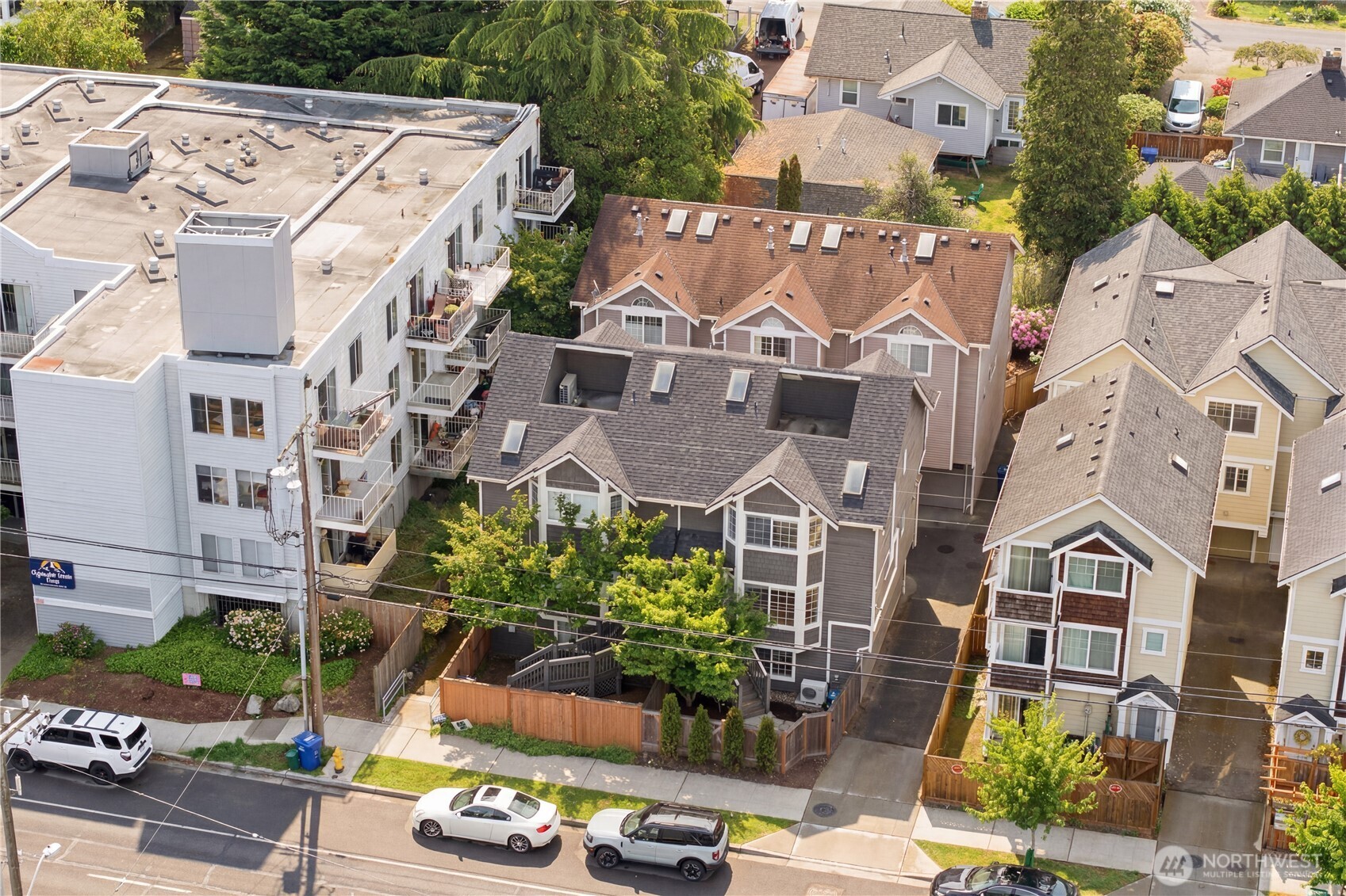 11732 Greenwood Avenue N Seattle WA 98133