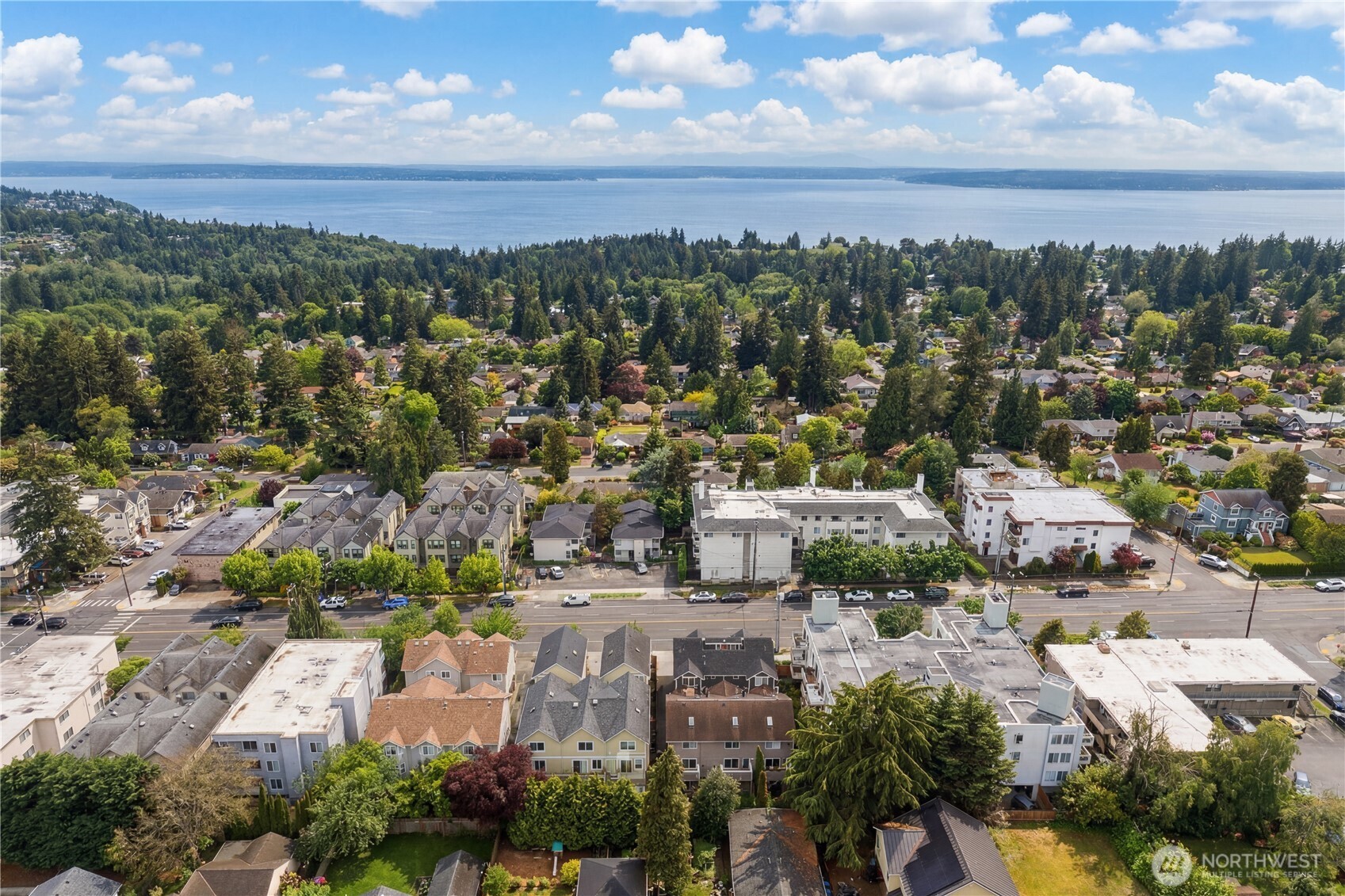 11732 Greenwood Avenue N Seattle WA 98133