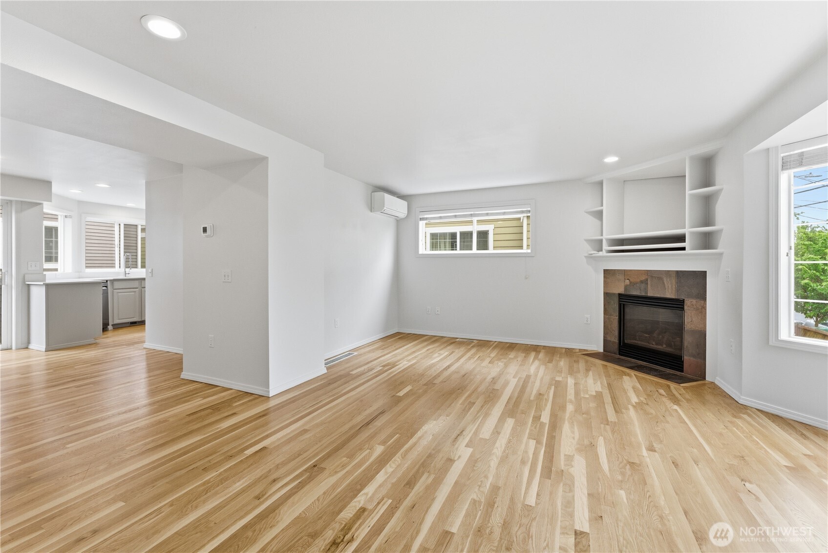 11732 Greenwood Avenue N Seattle WA 98133