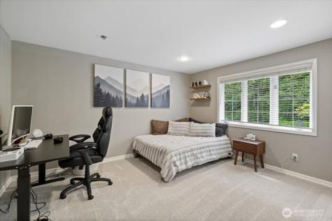 23956 NE 31st Way Sammamish WA 98074