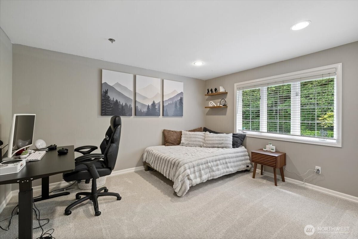 23956 NE 31st Way Sammamish WA 98074