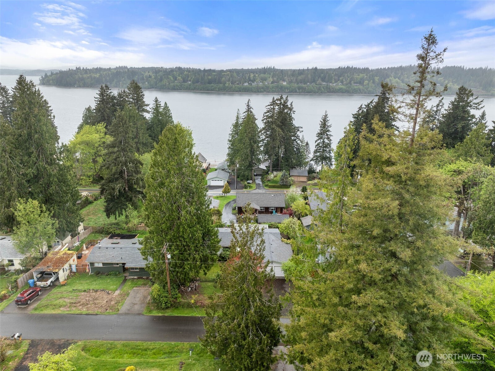 10023 Whitecap Drive NW Olympia WA 98502