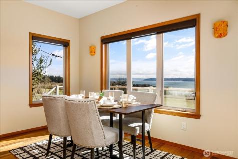 650 Skymeadow Drive Coupeville WA 98239