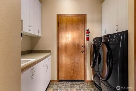 650 Skymeadow Drive Coupeville WA 98239