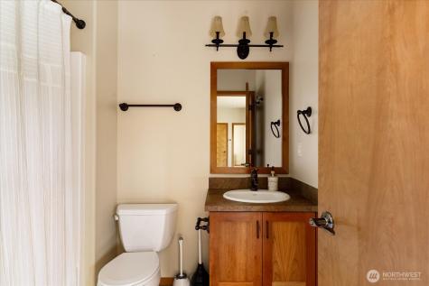 650 Skymeadow Drive Coupeville WA 98239