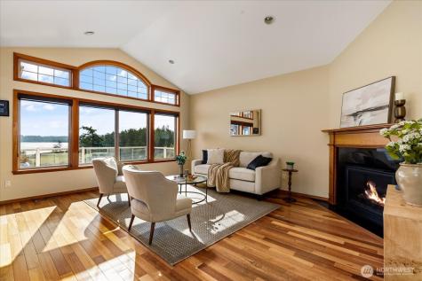 650 Skymeadow Drive Coupeville WA 98239