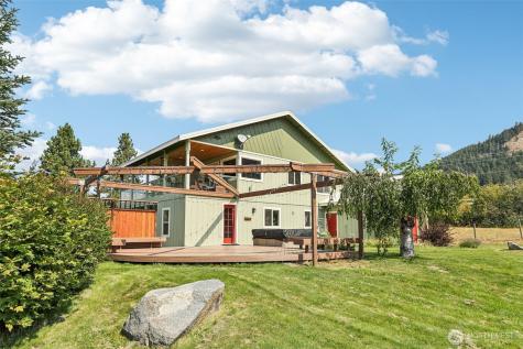 18527 Hazel Street Leavenworth WA 98826