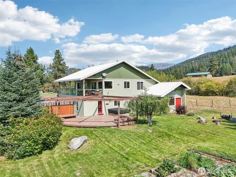 18527 Hazel Street Leavenworth WA 98826