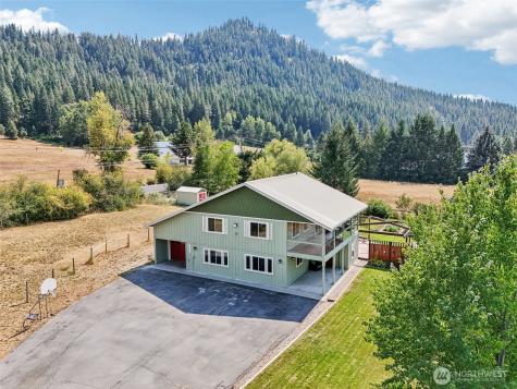 18527 Hazel Street Leavenworth WA 98826